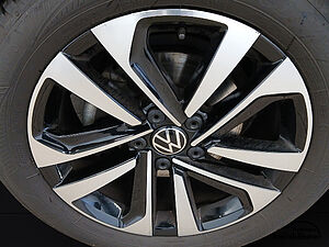 Volkswagen T-Roc United 2.0TDI NAV AppCon SHZ 