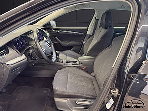 SKODA Octavia Combi 1.5TSI Style LED NAV Columbus AHK 