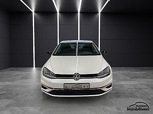 Volkswagen Golf IQ.Drive 1.0TSI NAV ACC SHZ BlindSpot 