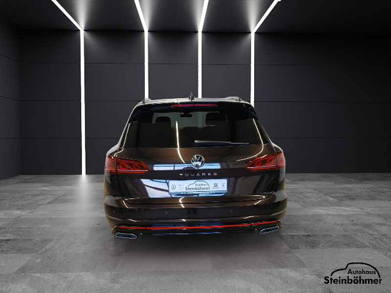 Volkswagen Touareg R-Line BlackStyle IQ. Light Innovision