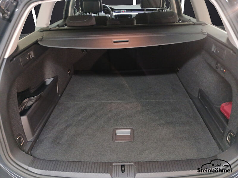 Volkswagen Passat Variant GTE AHK IQLight Standhzg.