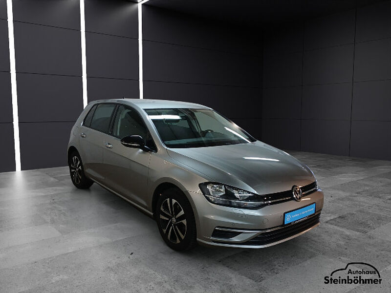 Volkswagen Golf IQ. DRIVE 1.0TSI Standhzg. Navi Kamera ACC