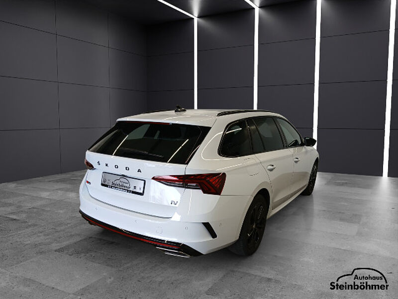 SKODA Octavia RS iV Combi 1.4TSI DSG LED NAV Pano