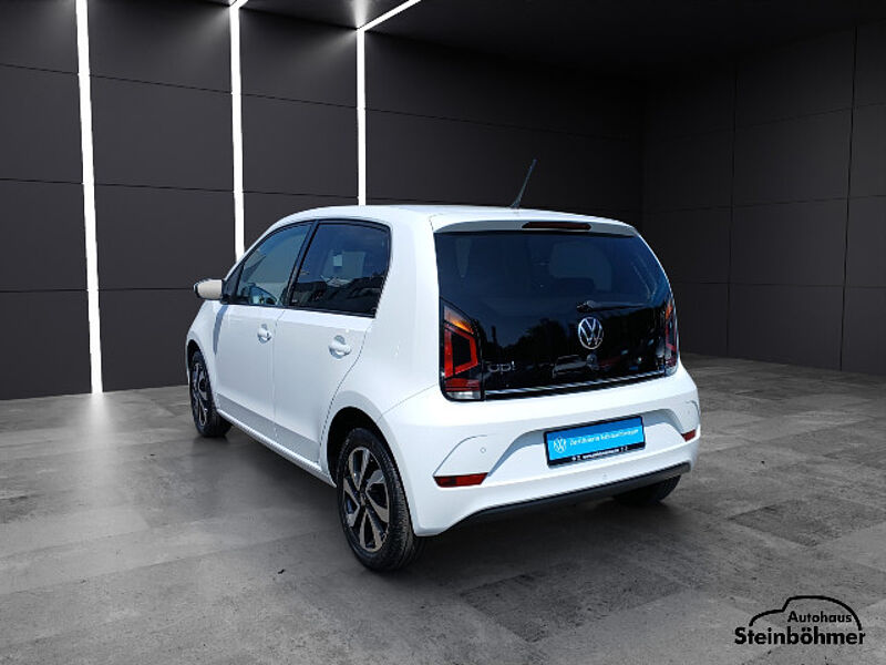 Volkswagen up! upACTIVE 1.0 Rear View Sitzhzg.