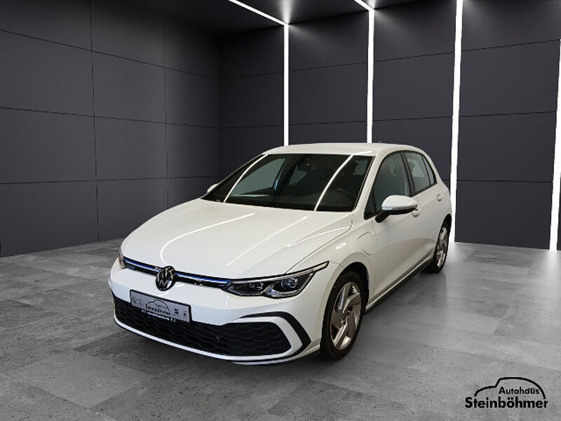 Volkswagen Golf GTE 1.4TSI DSG LED Plus NAV ACC SHZ AppCon
