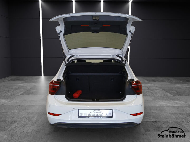 Volkswagen Polo Style 1.0TSI IQ. Light NAV SHZ AppCon