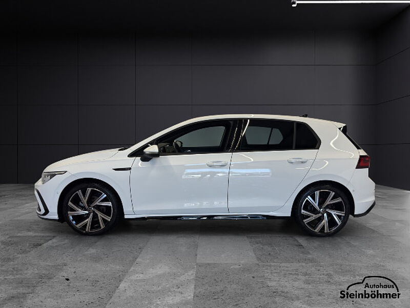 Volkswagen Golf R-Line 2.0TDI DSG IQ. Light NAV Pro AHK ACC