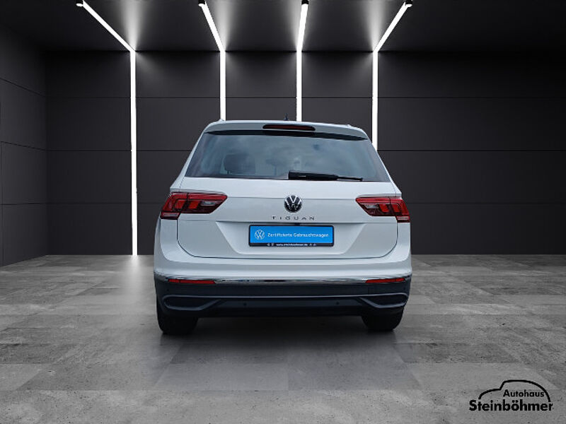 Volkswagen Tiguan MOVE 1.5TSI DSG Navi LED Stanndhzg.