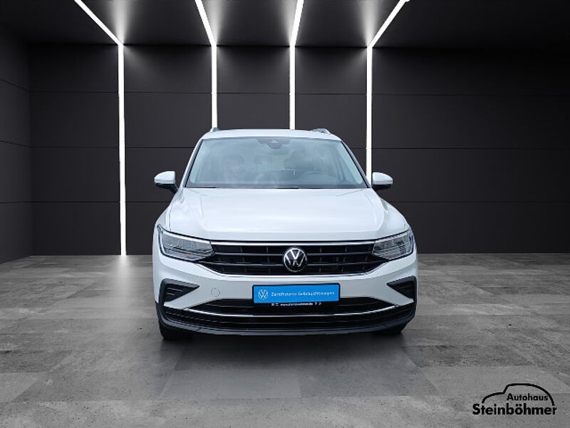 Volkswagen Tiguan MOVE 1.5TSI DSG Navi LED Stanndhzg.