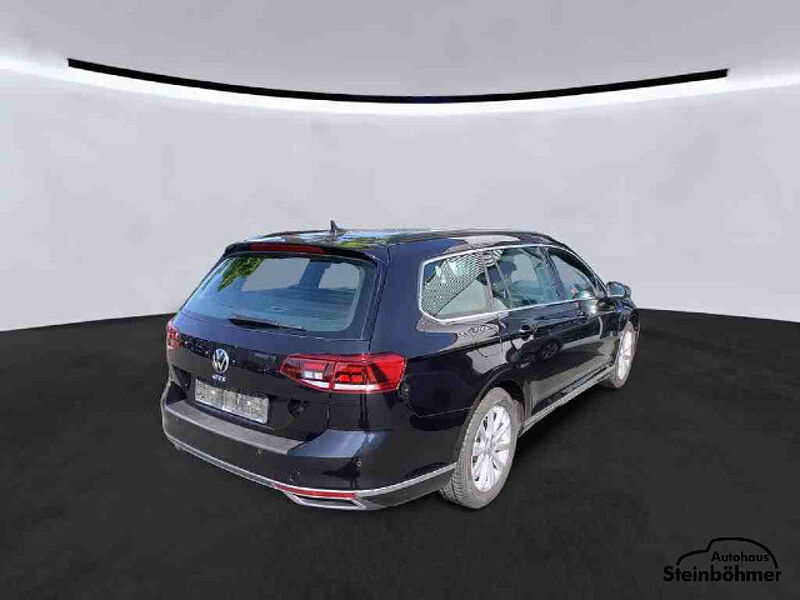 Volkswagen Passat Variant GTE 1.4TSI DSG LED NAV ACC SHZ