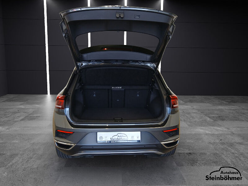 Volkswagen T-ROC Sport 1.5TSI DSG LED NAV AHK ACC SHZ