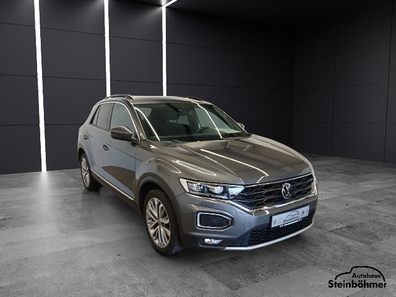 Volkswagen T-ROC Sport 1.5TSI DSG LED NAV AHK ACC SHZ