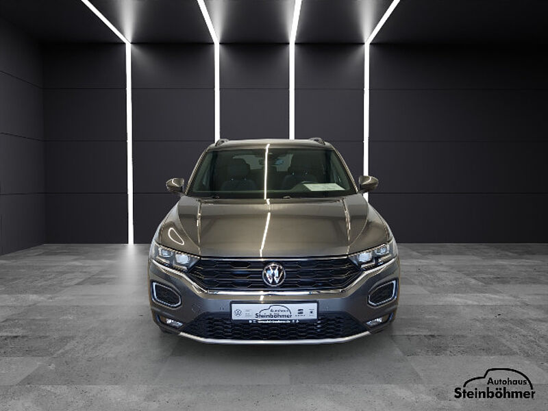 Volkswagen T-ROC Sport 1.5TSI DSG LED NAV AHK ACC SHZ
