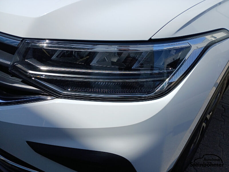 Volkswagen Tiguan Active 2.0TDI DSG Pano Navi LED AHK