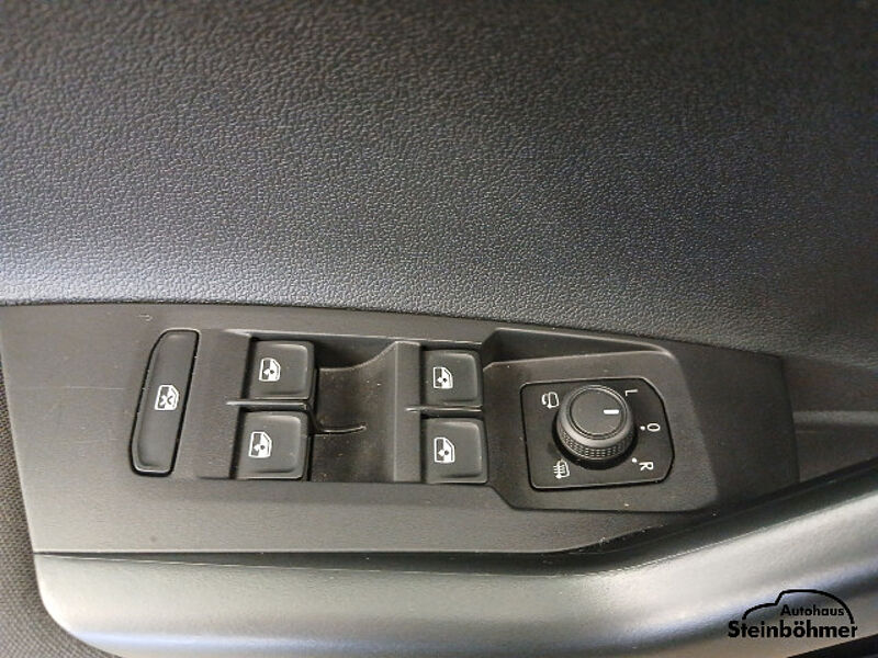 Volkswagen Taigo Life 1.0TSI LED NAV SHZ AppCon Climatronic