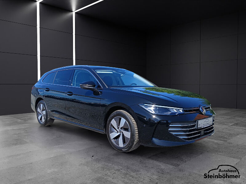 Volkswagen Passat Business 1.5eTSI DSG LED NAV AHK ACC SHZ