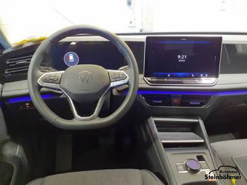 Volkswagen Tiguan LIfe 2.0TDI DSG Navi LED AHK Kamera
