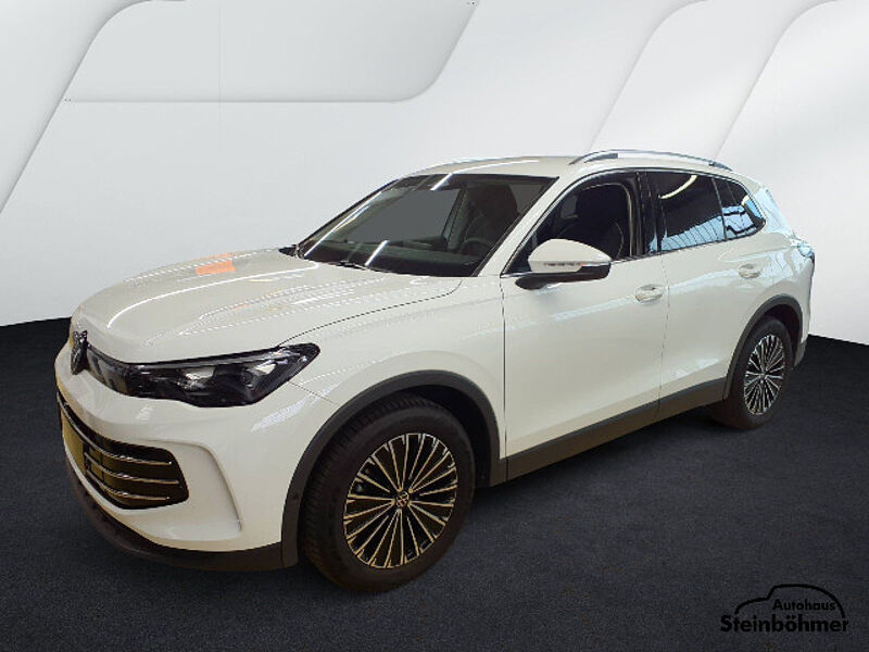 Volkswagen Tiguan Elegance 1.5eTSI DSG IQ. Light NAV AHK ACC