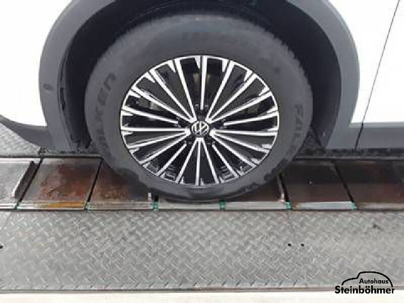 Volkswagen Tiguan Elegance 1.5eTSI Navi AHK IQLight Kamera