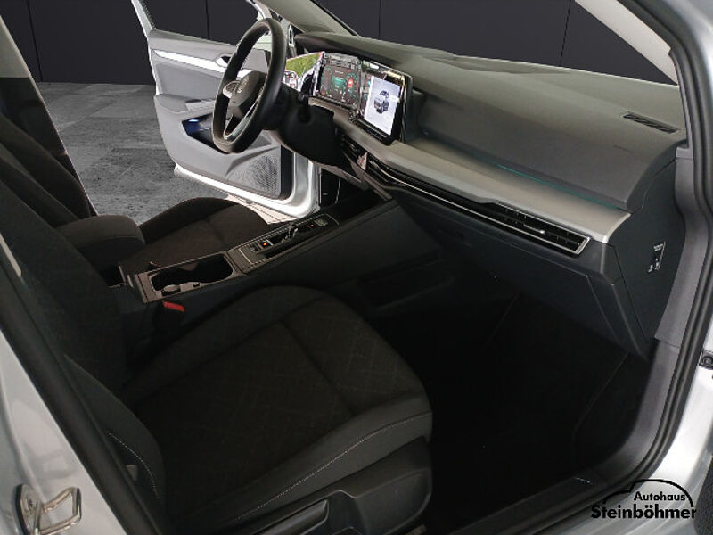 Volkswagen Golf Variant Life 2.0TDI DSG Navi Park Assist