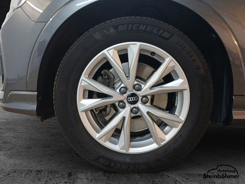 Audi Q3 40 2.0TFSI S-tronic quattro S line Navi LED