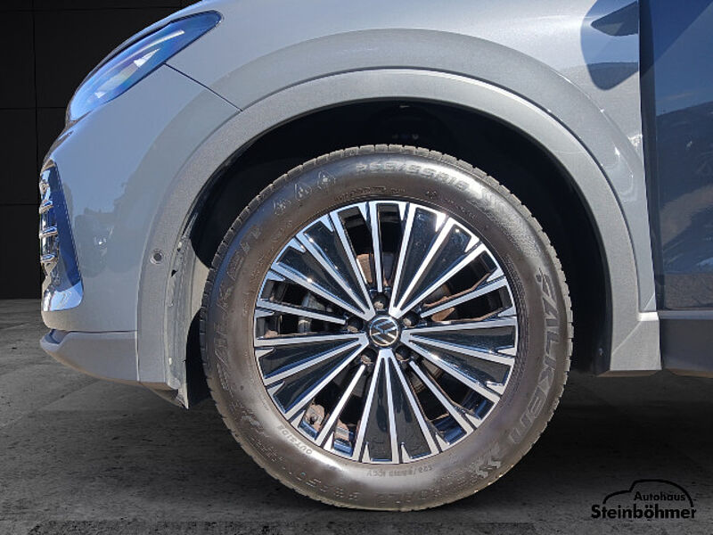 Volkswagen Tiguan Elegance 1.5eTSI DSG IQ. Light NAV AHK