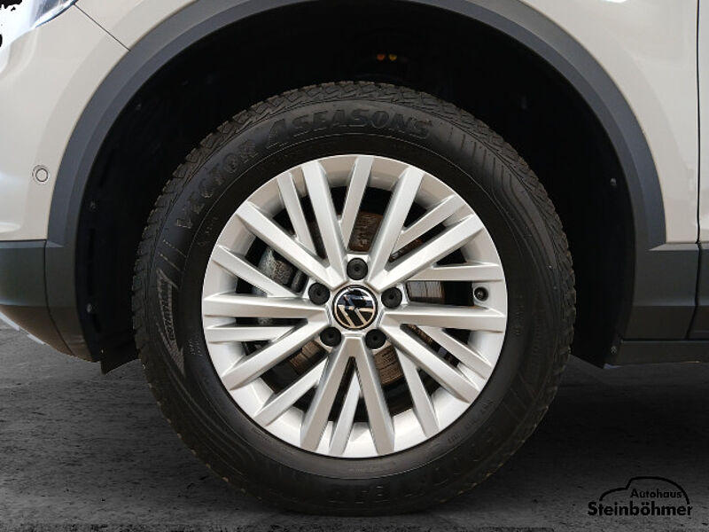 Volkswagen T-Roc Life 1.5 TSI NAVI LED SHZ AppCon