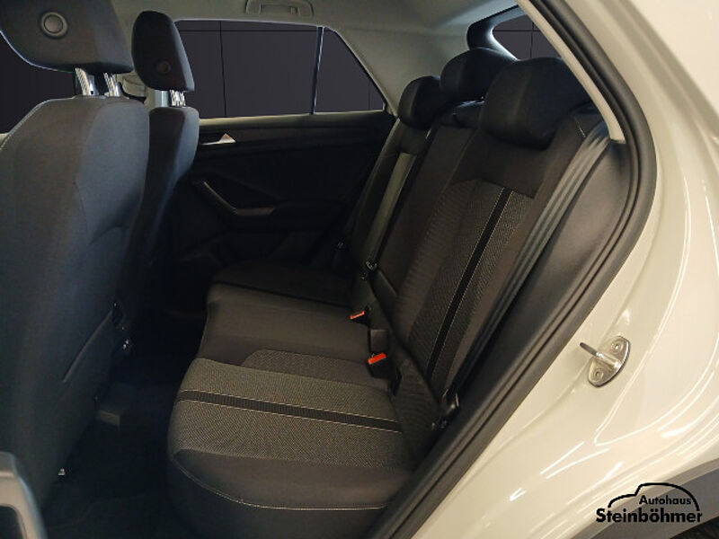 Volkswagen T-Roc Life 1.5 TSI NAVI LED SHZ AppCon