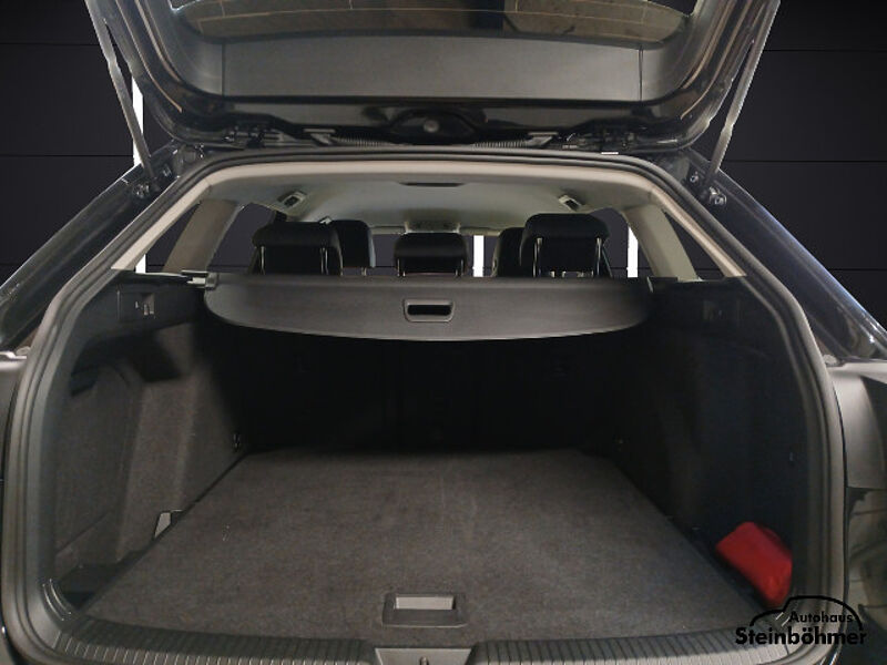 Volkswagen Golf Variant GOAL 1.5eTSI DSG Navi AHK LED