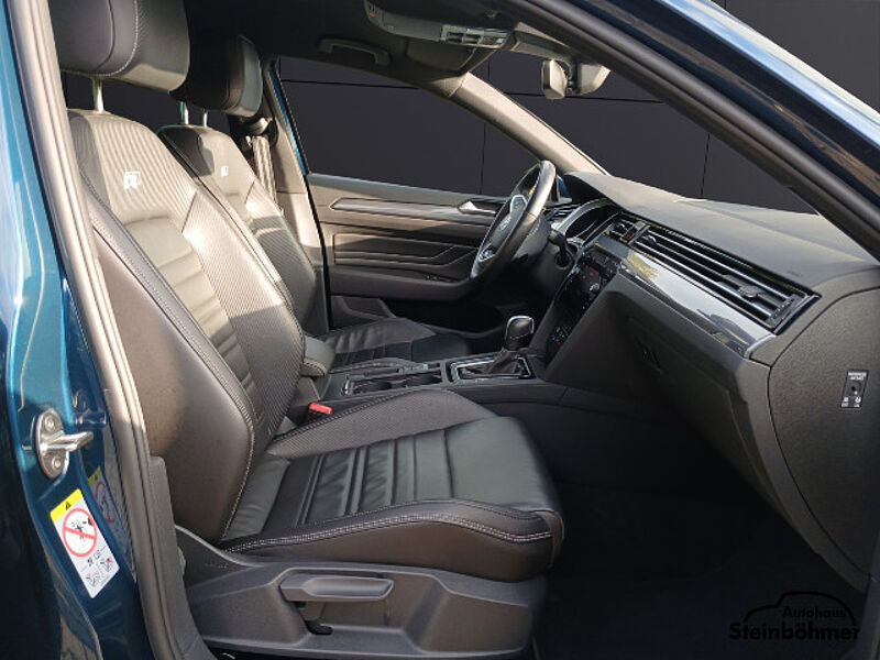 Volkswagen Passat Variant R-Line Business 2.0TDI DSG Leder