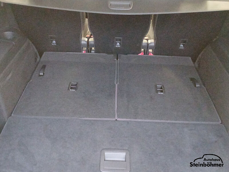 Volkswagen Touran Highline 1.4TSI DSG Navi LED 7-Sitze