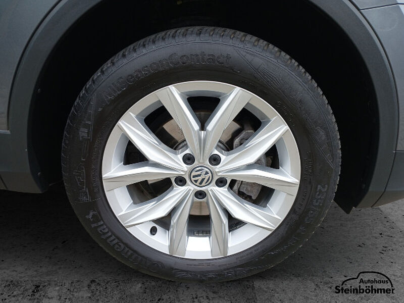 Volkswagen Tiguan Allspace 2.0TDI Highline 4M DSG 7-Sitzer
