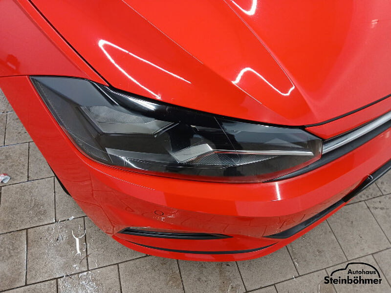 Volkswagen Polo Active 1.0MPI NAV RearView SHZ AppCon