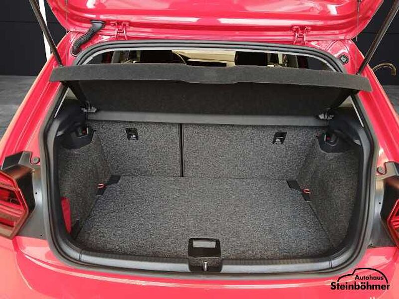 Volkswagen Polo Active 1.0MPI NAV RearView SHZ AppCon