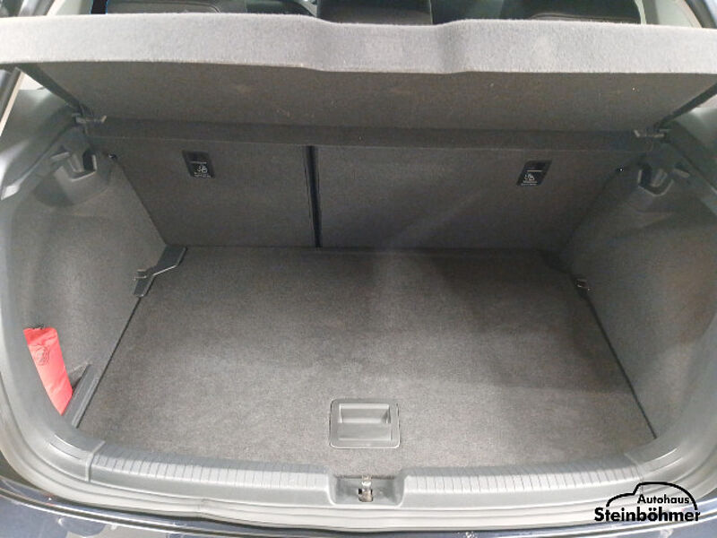 Volkswagen Polo 1.0 TSI Style DSG Navi IQ-Light Kamera