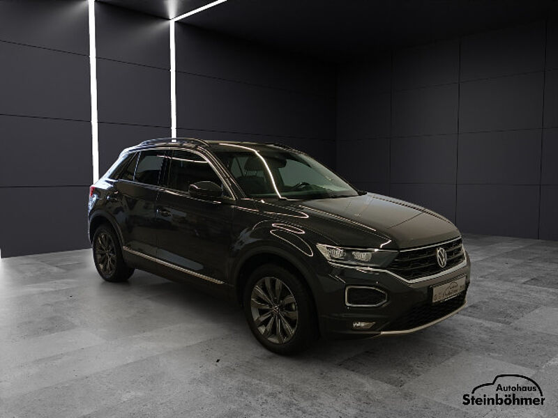 Volkswagen T-Roc Sport 1.5TSI LED AppCon ACC BlindSpot SHZ