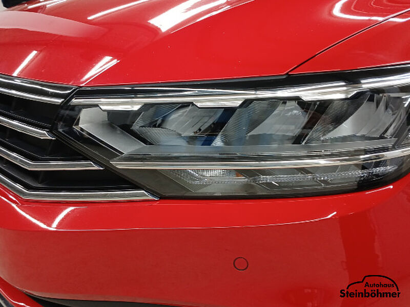 Volkswagen Passat Variant Business 2.0TDI DSG Navi LED SHZ