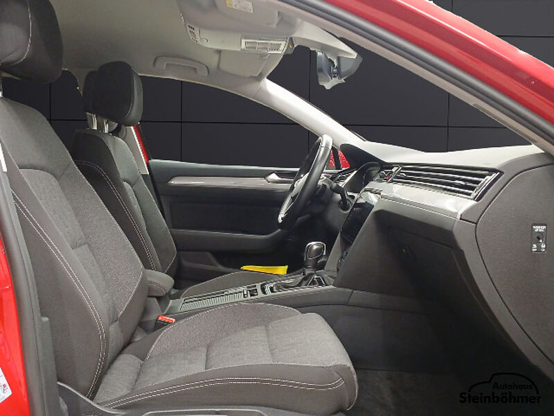 Volkswagen Passat Variant Business 2.0TDI DSG Navi LED SHZ