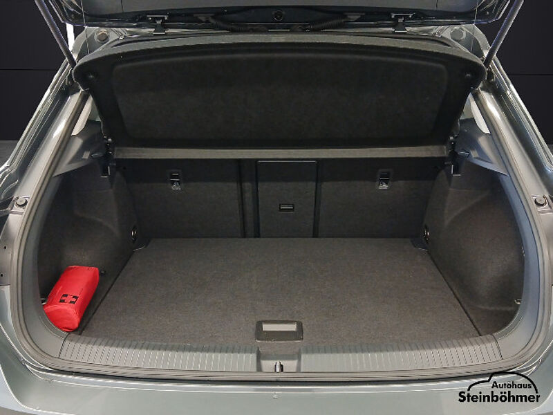 Volkswagen T-Roc GOAL 1.0TSI LED NAV SHZ ACC SideAssist