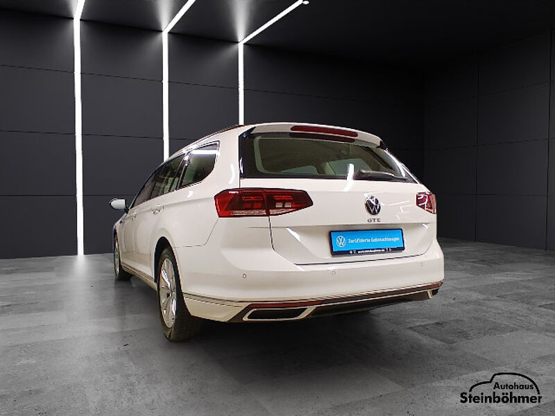 Volkswagen Passat Variant GTE Navi Pano RearView SHZ LED