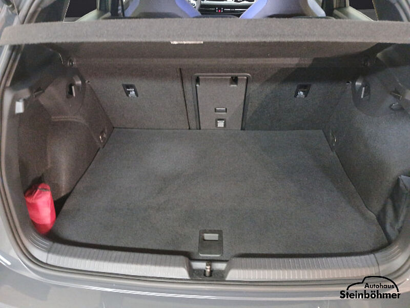 Volkswagen Golf GTE Black Style Navi IQLight DCC ACC 18