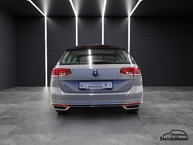 Volkswagen Passat Variant GTE 1.4TSI DSG LED NAV AHK ACC