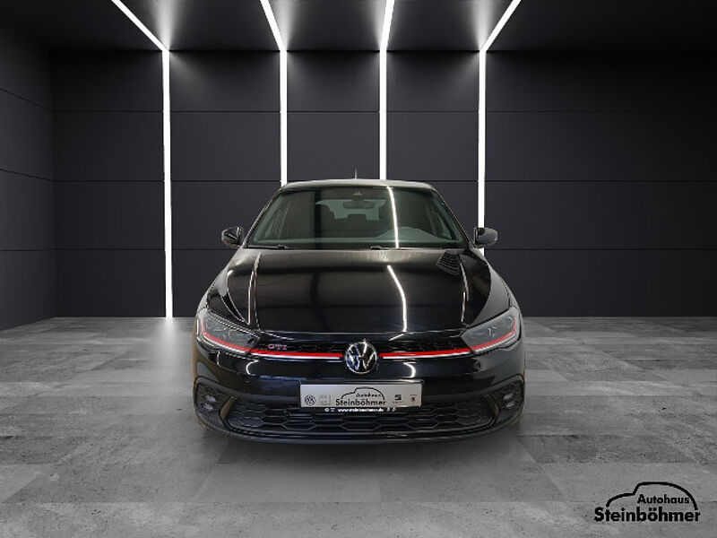Volkswagen Polo GTI 2.0TSI DSG IQ. Light AppCon ACC SHZ