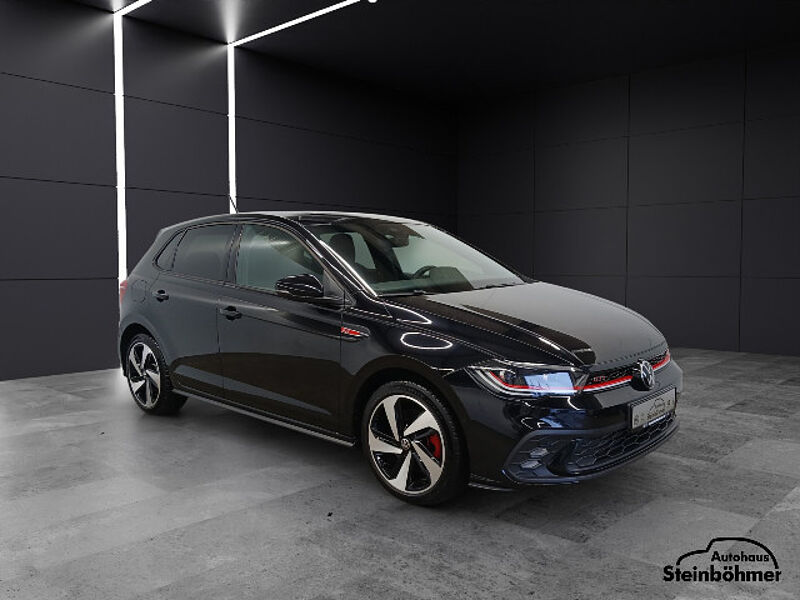 Volkswagen Polo GTI 2.0TSI DSG IQ. Light AppCon ACC SHZ