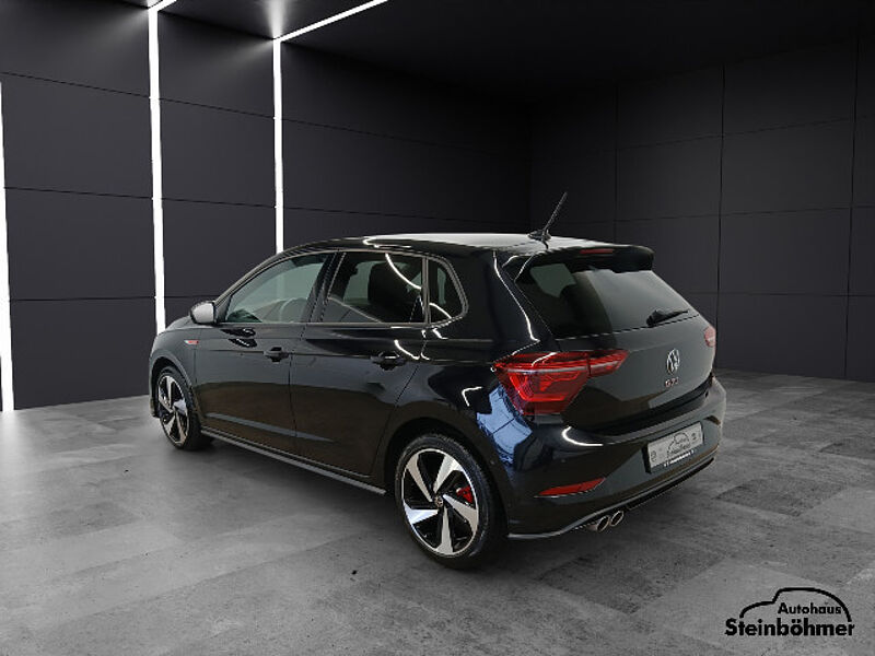 Volkswagen Polo GTI 2.0TSI DSG IQ. Light AppCon ACC SHZ