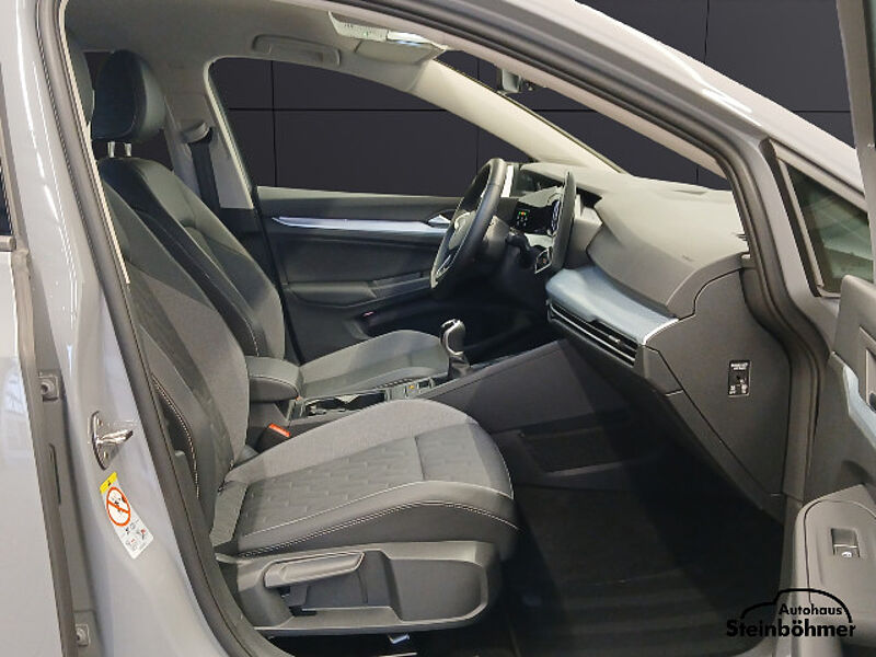 Volkswagen Golf GOAL 1.5TSI LED Plus NAV AHK SHZ SideAssist