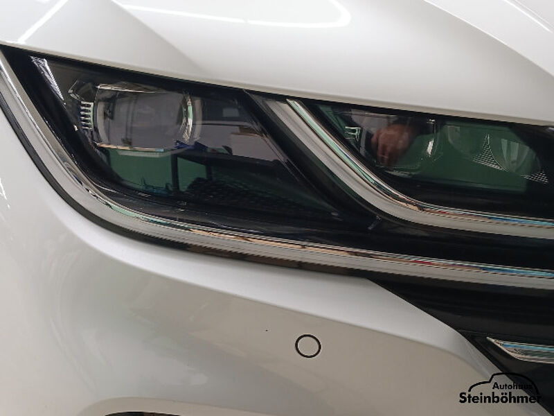 Volkswagen Arteon Shooting Brake eHyb R-Line DSG Navi