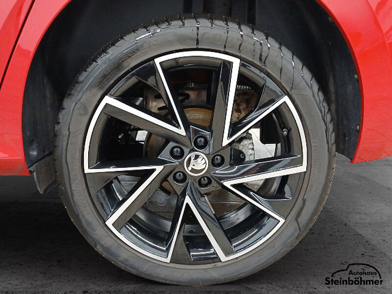 SKODA Kamiq Monte Carlo 1.0TSI DSG LED NAV PANO RFK