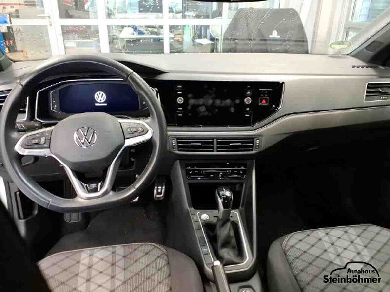 Volkswagen Taigo R-Line 1.0TSI DSG IQ. Light AppCon RearView