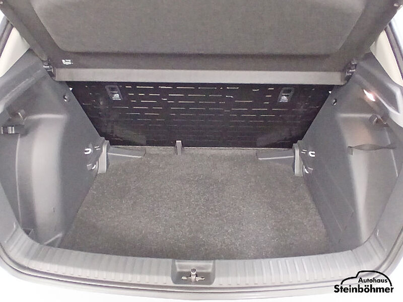 SKODA Fabia Active 1.0MPI LED Sitzhzg. Parkpilot